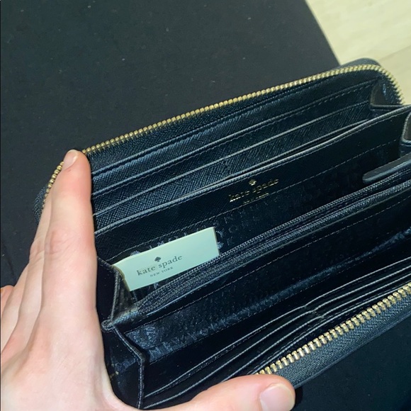 Kate Spade Wallet - Picture 2 of 2